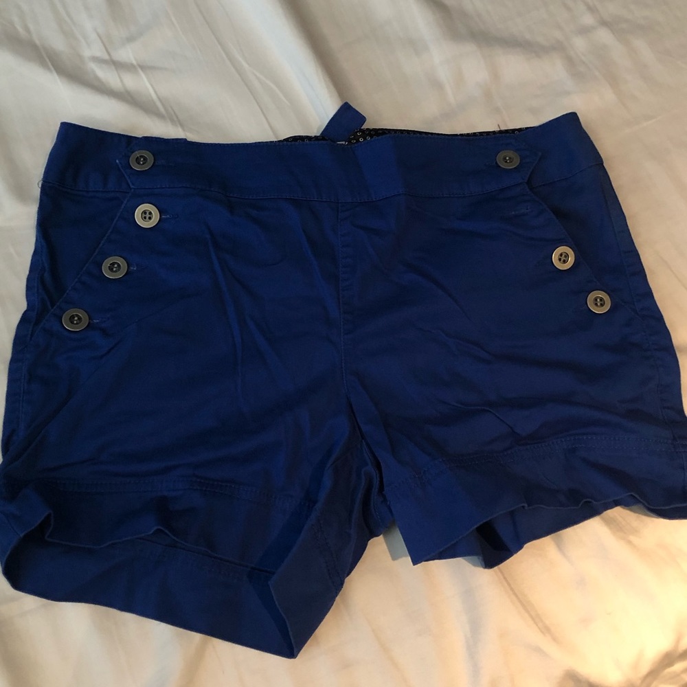 Stretchy shorts